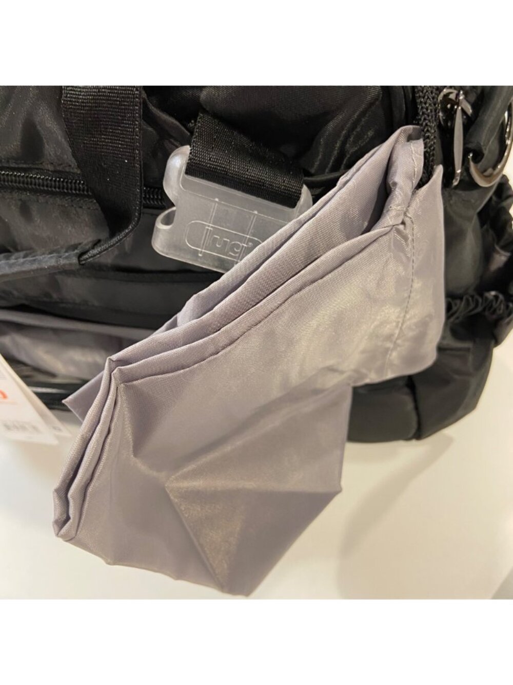 Lug Black Quilted Tuck Tuk diaper bag or Carry All Bag W/ Multiple Compartments - Picture 11 of 16